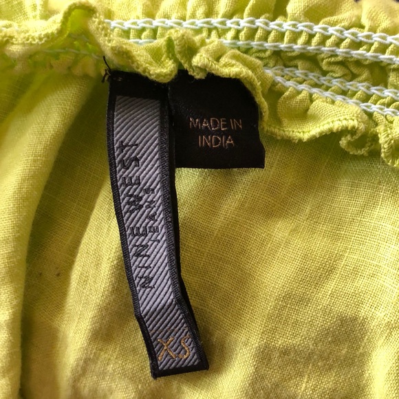 Nine West peasant top with pearl snaps - Picture 5 of 6